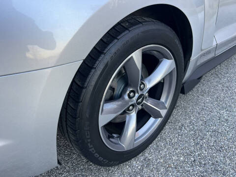 2015 Ford Mustang V6