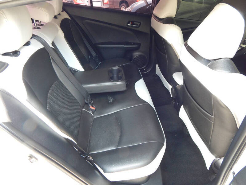 2017 Toyota Prius Two