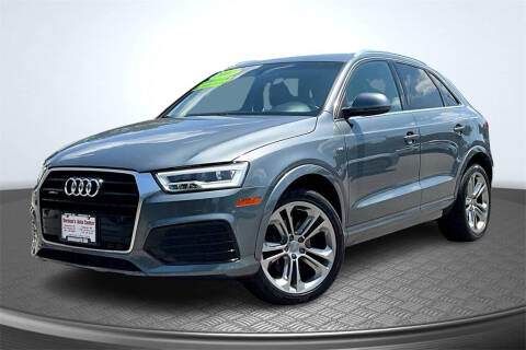 2017 Audi Q3 2.0T quattro Prestige