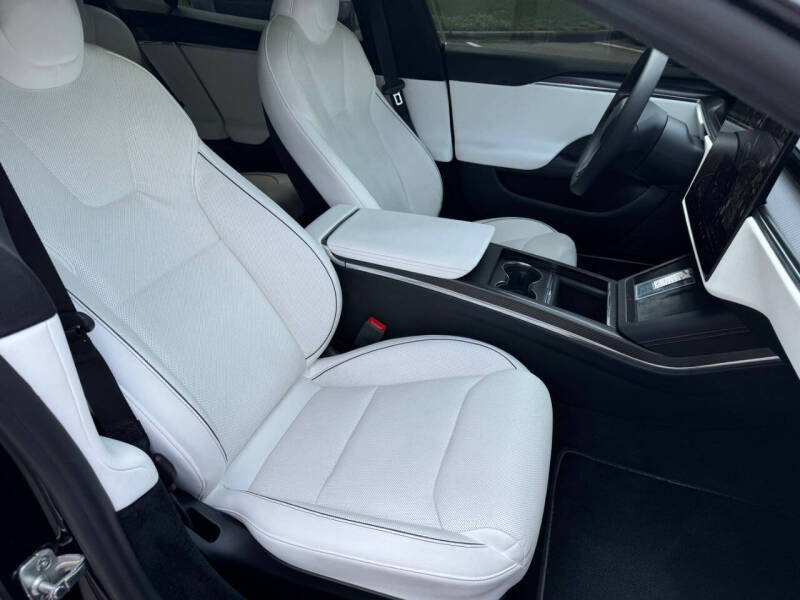 2021 Tesla Model S Plaid