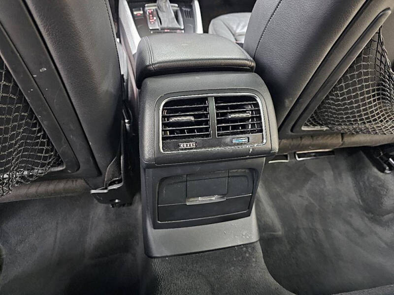 2013 Audi Q5 2.0T quattro Premium