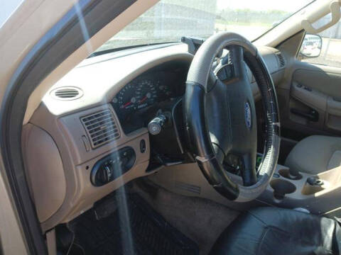 2005 Ford Explorer XLT