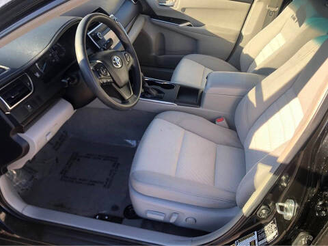 2015 Toyota Camry LE