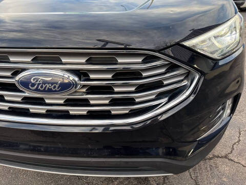 2019 Ford Edge Titanium