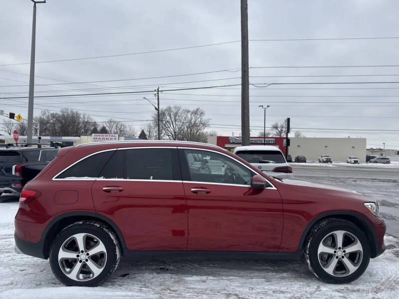 2017 Mercedes-Benz GLC GLC 300 4MATIC