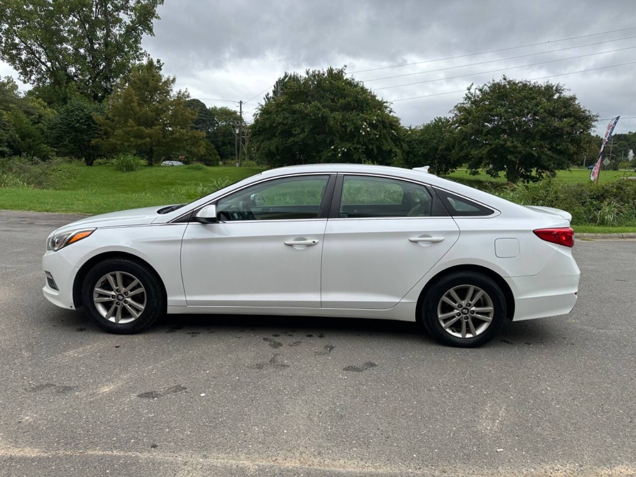 2015 Hyundai ELANTRA for sale at AUTO BEST in FORT MILL, SC