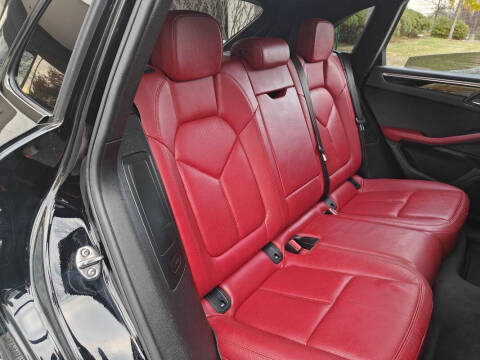 2018 Porsche Macan S