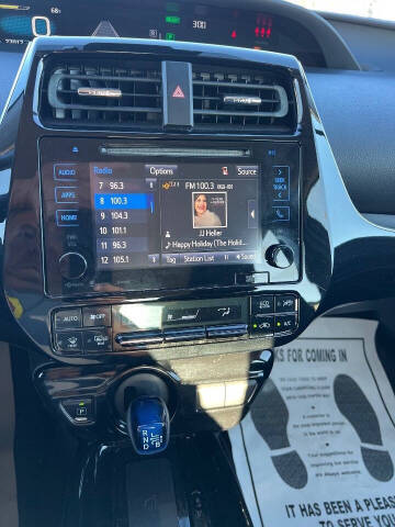 2017 Toyota Prius Three