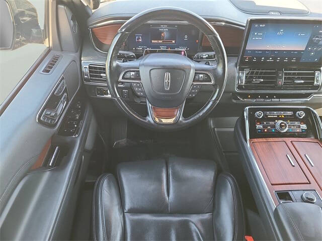 2023 Lincoln Navigator Reserve