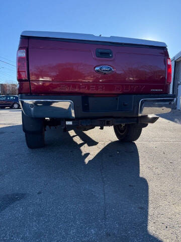 2013 Ford F-350 Super Duty Lariat