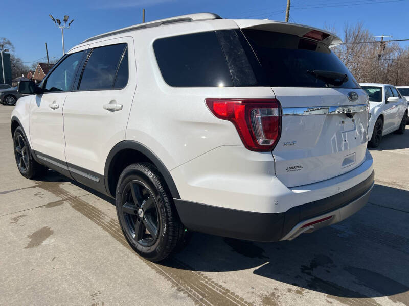 2017 Ford Explorer XLT