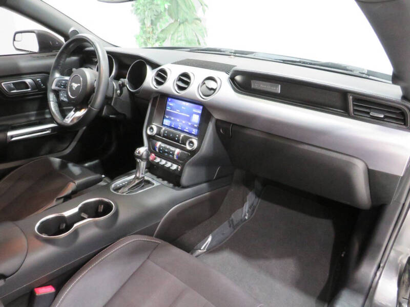 2019 Ford Mustang EcoBoost