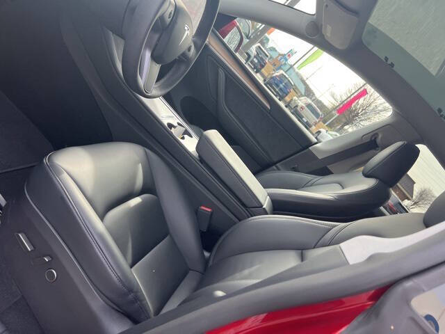 2025 Tesla Model Y Long Range