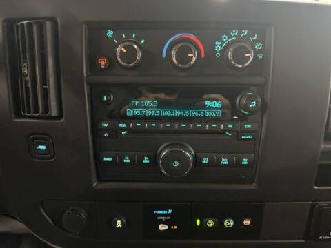 2017 Chevrolet Express LS 2500