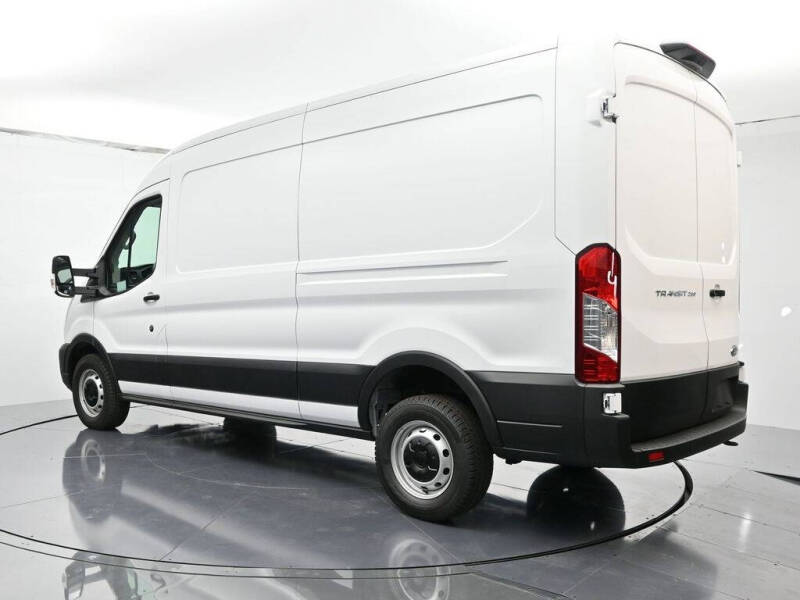 2025 Ford Transit 250