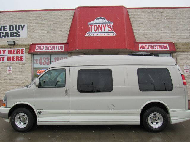 2005 gmc savana van