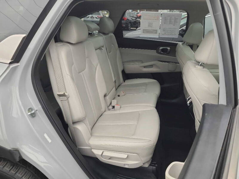 2022 Kia Sorento X-Line S