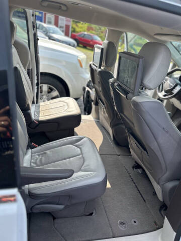 2019 Chrysler Pacifica Touring L Plus