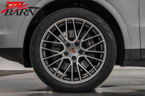 2023 Porsche Cayenne Coupe Platinum Edition