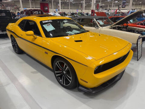 2012 Dodge Challenger SRT8 Yellow Jacket