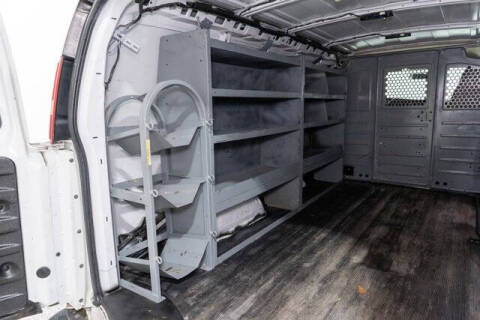 2017 GMC Savana 2500