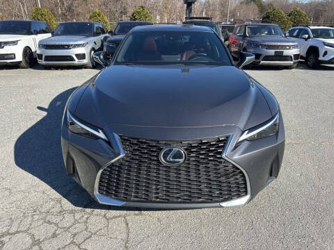 2023 Lexus IS 300