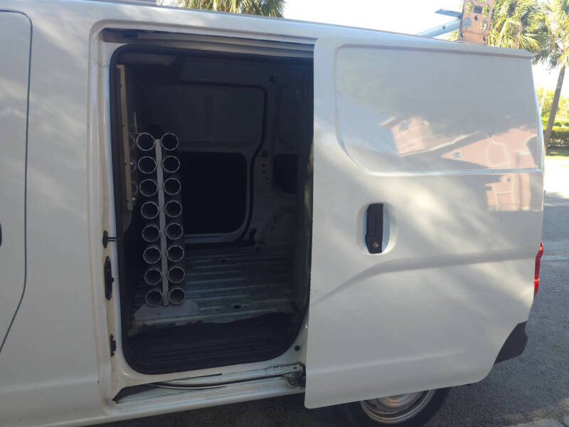 2021 Nissan NV200