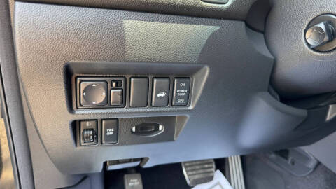 2011 Infiniti FX35
