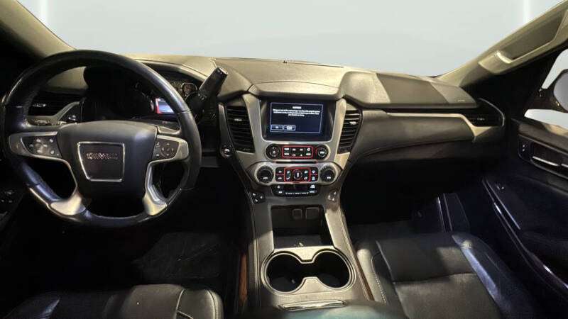 2016 GMC Yukon SLT