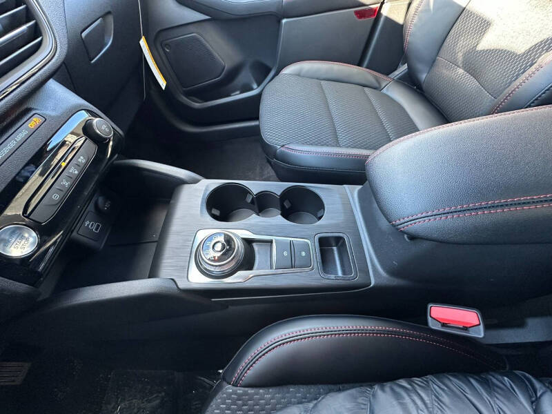 2026 Ford Escape Hybrid ST-Line Select