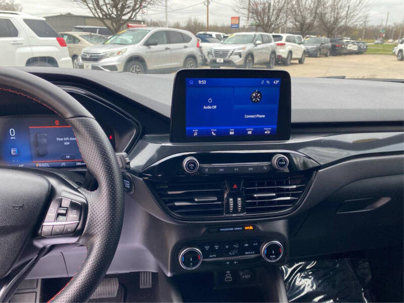 2025 Ford Escape ST-Line
