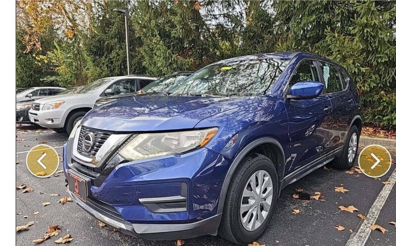 2018 Nissan Rogue S's photo