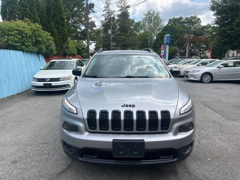 2017 Jeep Cherokee Sport Altitude