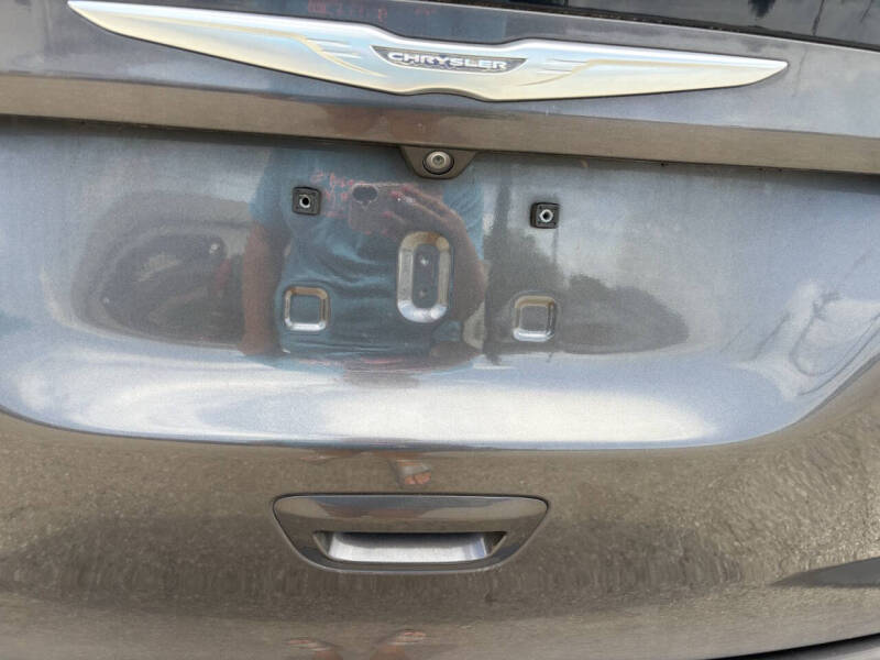 2017 Chrysler Pacifica Touring-L