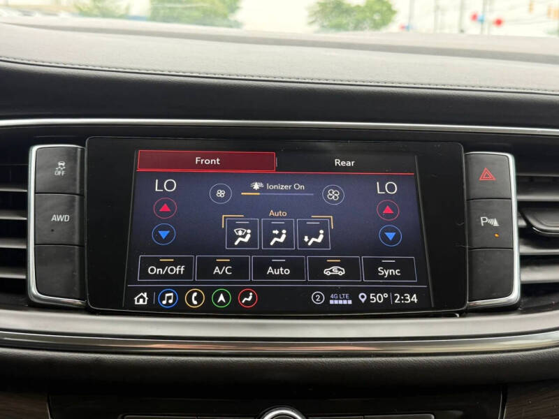 2021 Buick Enclave Essence
