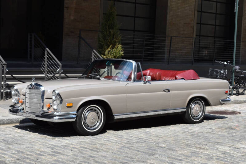 1969 Mercedes-Benz 280-Class