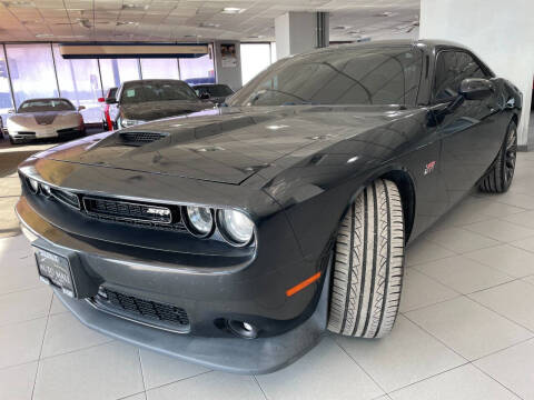 2015 Dodge Challenger SRT 392