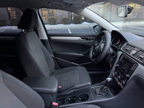 2017 Volkswagen Passat 1.8T S