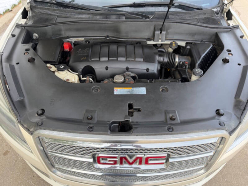 2014 GMC Acadia Denali