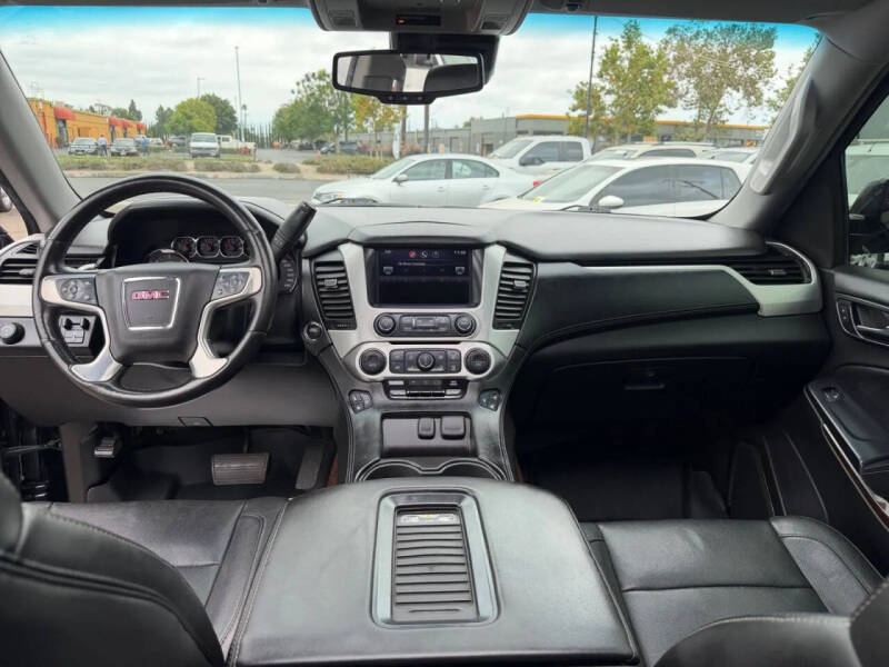 2015 GMC Yukon XL SLT
