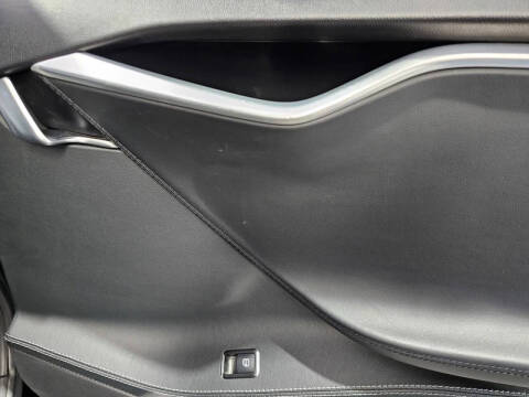 2013 Tesla Model S Performance