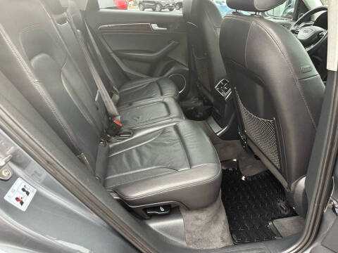 2015 Audi Q5 2.0T quattro Premium Plus