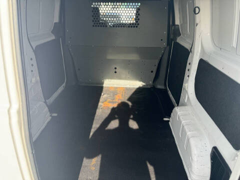 2017 Nissan NV200 SV