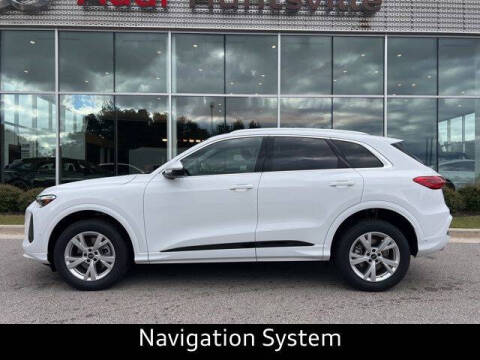 2025 Audi Q5 quattro Premium TFSI