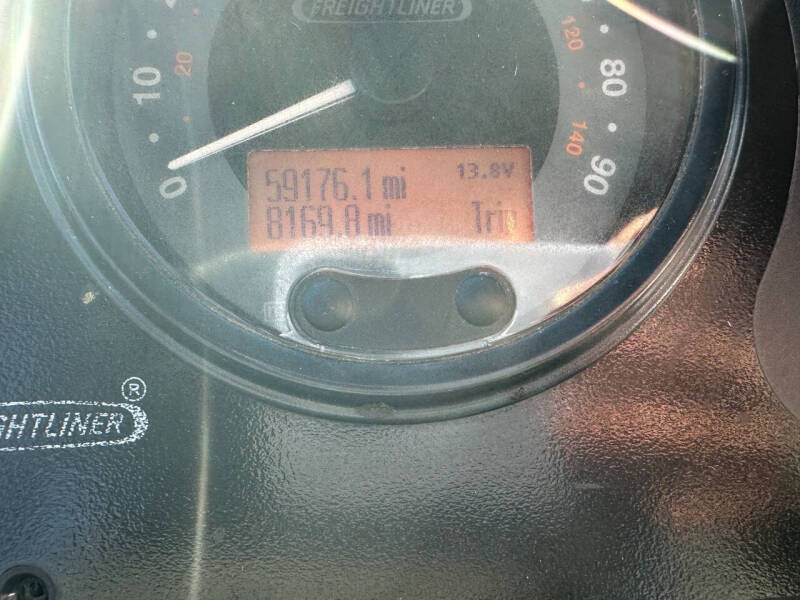 2010 Freightliner MT45 Chassis