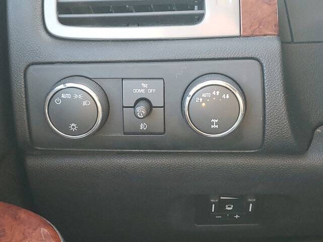 2013 Chevrolet Avalanche LT Black Diamond