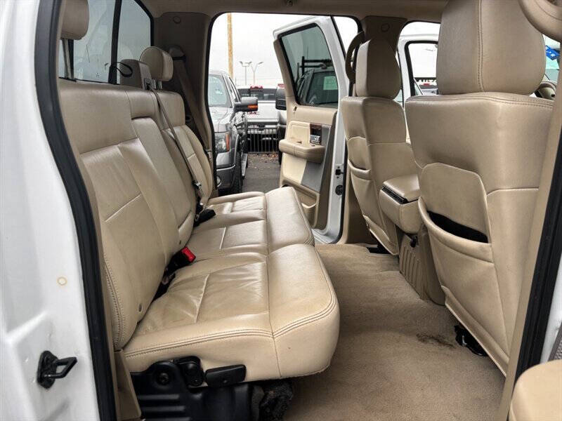 2004 Ford F-150 Lariat