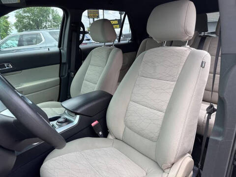 2014 Ford Explorer