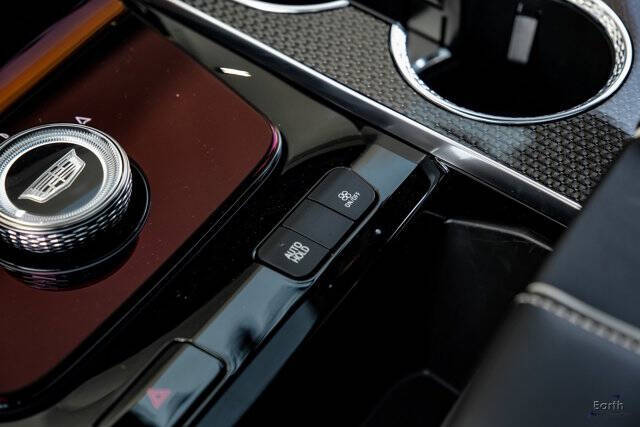 2025 Cadillac Escalade-V