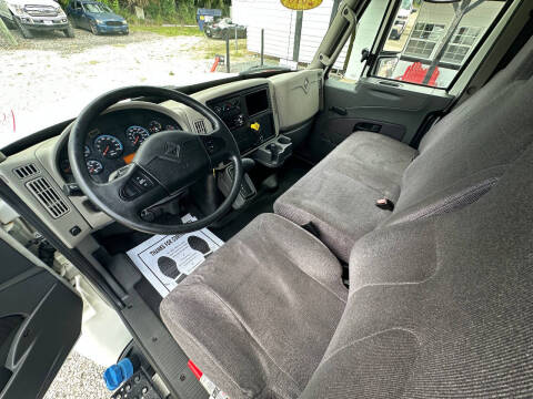 2018 International DuraStar 4300